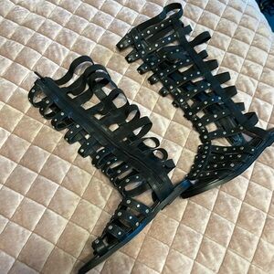 Torrid knee high gladiator sandal 6W wide calf LIKE NEW